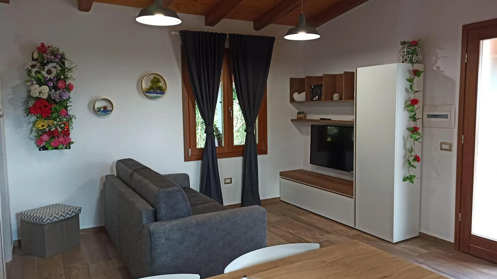 Holiday-House-Smeralda La Caletta 0*,  Italie